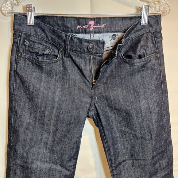 7 for All Mankind Women’s 27 Waist Capri Jeans Skulls Crossbones Cuffed - Picture 12 of 14